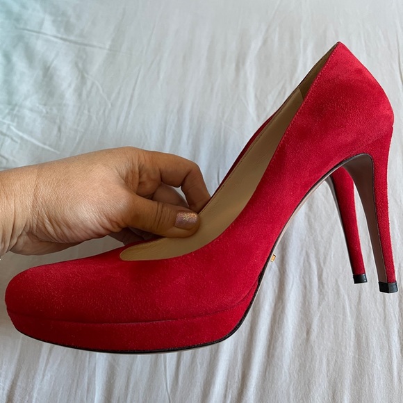 Prada Red Suede Pumps Leather Heel Shoe Sexy Elegant Classic Chic Made in Italy - Picture 6 of 12